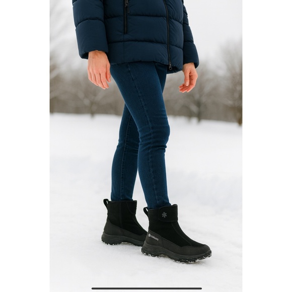 ICEBUG METRO2 BUGRIP WINTER WALKING BOOTS BLACK SUEDE TRACTION WARM ZIPPER W 6.5 - Picture 1 of 14